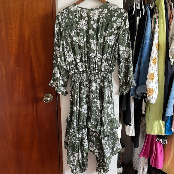 Shoshanna Green Floral Smocked Silk Dress Size 10 - Picture 10 of 12